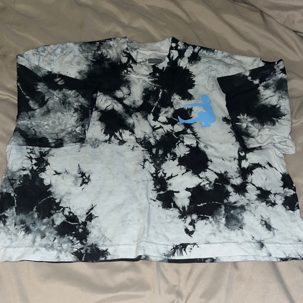 SuzieB Boxy Crop Tee